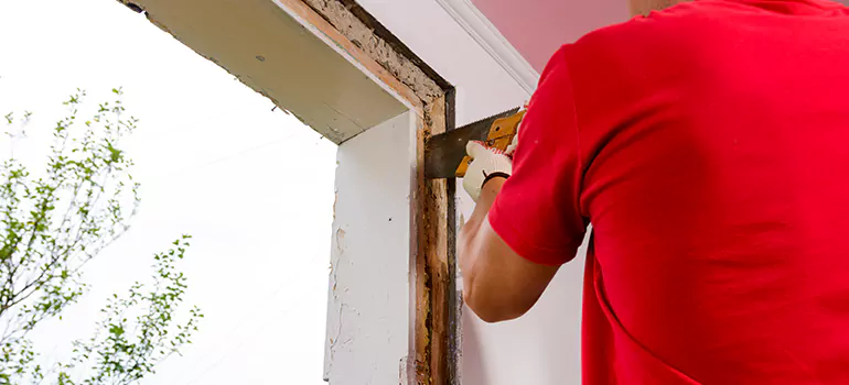 Residential Accordion Door Repair in Lutz, FL