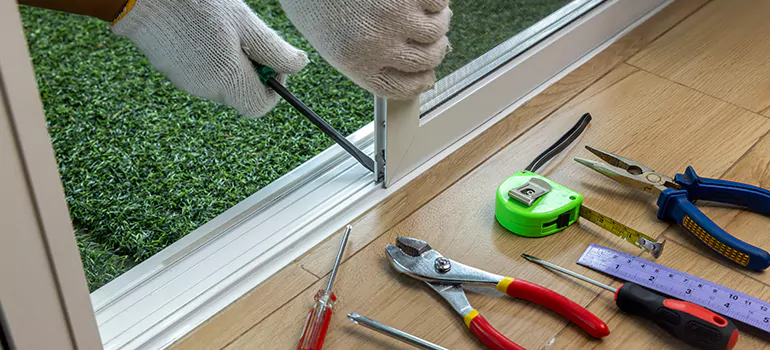 Window Hinge Repair in Lutz, FL